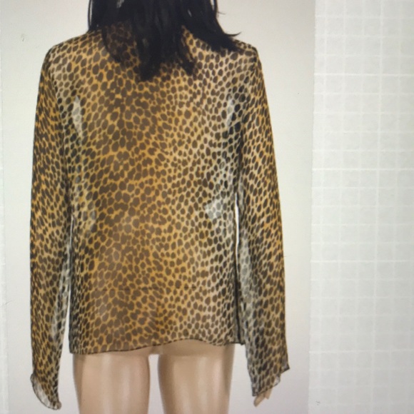 Dolce and Gabbana animal print silk blouse - Picture 4 of 7